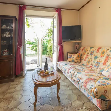 Nouveau ! Maison En Pierre, Nature Nyaraló Joyeuse